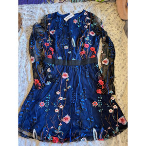 NWT CBR Navy Floral Embroidered Long Sleeve Dress Womens Size Medium
